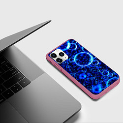 Чехол iPhone 11 Pro матовый Пузыри воздуха в воде Pattern, цвет: 3D-малиновый — фото 2