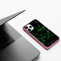 Чехол iPhone 11 Pro матовый Абстракция - Черно-зеленый фон - дым, цвет: 3D-малиновый — фото 2