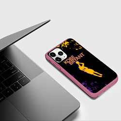 Чехол iPhone 11 Pro матовый Kobe Bryant Баскетболист 24, цвет: 3D-малиновый — фото 2