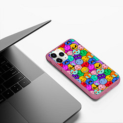 Чехол iPhone 11 Pro матовый Sticker bombing смайлы маленькие, цвет: 3D-малиновый — фото 2