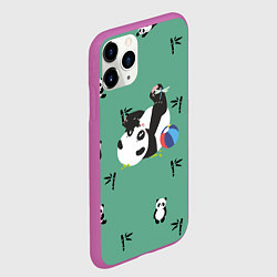 Чехол iPhone 11 Pro матовый Пандовая семья - Малыш, цвет: 3D-фиолетовый — фото 2