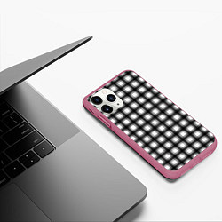 Чехол iPhone 11 Pro матовый Black and white trendy checkered pattern, цвет: 3D-малиновый — фото 2