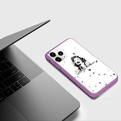 Чехол iPhone 11 Pro матовый МЭРЛИН МОНРО - ЧЕРНЫЕ БРЫЗГИ, цвет: 3D-фиолетовый — фото 2
