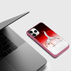 Чехол iPhone 11 Pro матовый Капоэйра на одной руке, цвет: 3D-малиновый — фото 2