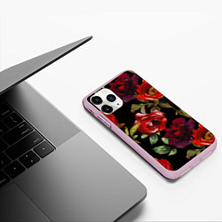 Чехол iPhone 11 Pro матовый Цветы Нарисованные Розы На Чёрном Фоне, цвет: 3D-розовый — фото 2