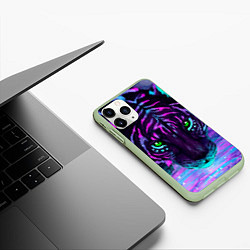 Чехол iPhone 11 Pro матовый Светящийся неоновый тигр, цвет: 3D-салатовый — фото 2