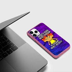 Чехол iPhone 11 Pro матовый Обидеть Надю может каждый, не каждый может убежать, цвет: 3D-малиновый — фото 2