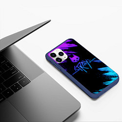 Чехол iPhone 11 Pro матовый Stray game neon, цвет: 3D-тёмно-синий — фото 2