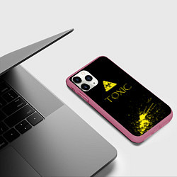 Чехол iPhone 11 Pro матовый TOXIC - Биологическая опасность, цвет: 3D-малиновый — фото 2