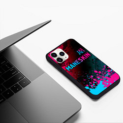 Чехол iPhone 11 Pro матовый Maneskin - neon gradient: символ сверху, цвет: 3D-черный — фото 2