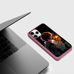 Чехол iPhone 11 Pro матовый Дазай Осаму - Бродячие псы, цвет: 3D-малиновый — фото 2