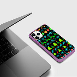 Чехол iPhone 11 Pro матовый Узор с ёлками и оленями, цвет: 3D-фиолетовый — фото 2