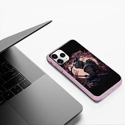 Чехол iPhone 11 Pro матовый Одинокий самурай среди цветущей сакуры, цвет: 3D-розовый — фото 2
