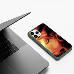 Чехол iPhone 11 Pro матовый Пламя с боку, цвет: 3D-темно-зеленый — фото 2