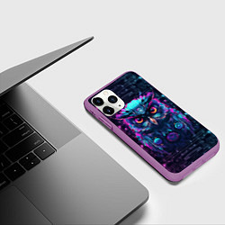 Чехол iPhone 11 Pro матовый Сова в стиле киберпанк, цвет: 3D-фиолетовый — фото 2