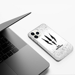 Чехол iPhone 11 Pro матовый The Witcher с потертостями на светлом фоне, цвет: 3D-белый — фото 2