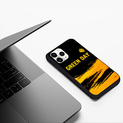Чехол iPhone 11 Pro матовый Green Day - gold gradient: символ сверху, цвет: 3D-черный — фото 2