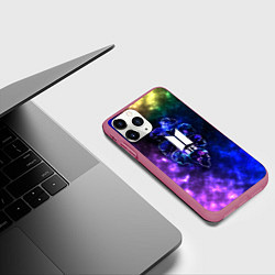Чехол iPhone 11 Pro матовый BTS в космосе, цвет: 3D-малиновый — фото 2