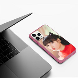 Чехол iPhone 11 Pro матовый Blackpink Lisa, цвет: 3D-малиновый — фото 2