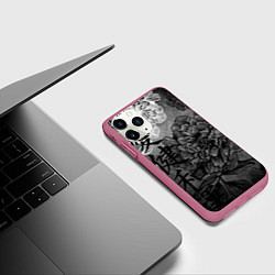 Чехол iPhone 11 Pro матовый Flowers - japanese art, цвет: 3D-малиновый — фото 2