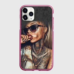 Чехол iPhone 11 Pro матовый Девушка с татуировками, цвет: 3D-малиновый
