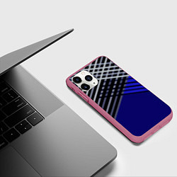 Чехол iPhone 11 Pro матовый Белые и серые полосы на синем фоне, цвет: 3D-малиновый — фото 2