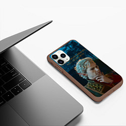 Чехол iPhone 11 Pro матовый Астарион и медведь, цвет: 3D-коричневый — фото 2