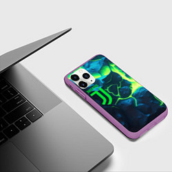 Чехол iPhone 11 Pro матовый Juventus green neon, цвет: 3D-фиолетовый — фото 2