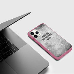 Чехол iPhone 11 Pro матовый F*ck you you F*cking F*ck на стене, цвет: 3D-малиновый — фото 2