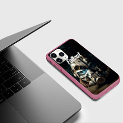 Чехол iPhone 11 Pro матовый Шлем от силовой брони, цвет: 3D-малиновый — фото 2