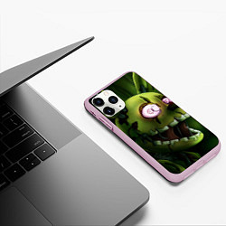 Чехол iPhone 11 Pro матовый Спрингтрап в атаке, цвет: 3D-розовый — фото 2