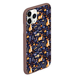 Чехол iPhone 11 Pro матовый Оранжевые зайчики в траве на синем фоне, цвет: 3D-коричневый — фото 2