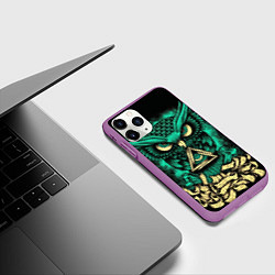 Чехол iPhone 11 Pro матовый Неоновая сова - тотемная птица, цвет: 3D-фиолетовый — фото 2