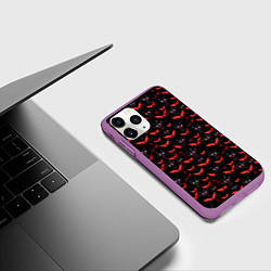 Чехол iPhone 11 Pro матовый Летучие мыши на Хеллоуин, цвет: 3D-фиолетовый — фото 2