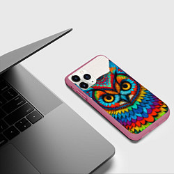 Чехол iPhone 11 Pro матовый Сова желтоглазая с разноцветными перьями, цвет: 3D-малиновый — фото 2