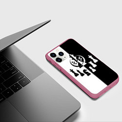 Чехол iPhone 11 Pro матовый Шахматист гроссмейстер, цвет: 3D-малиновый — фото 2