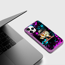 Чехол iPhone 11 Pro матовый Chicken gun - neon, цвет: 3D-фиолетовый — фото 2