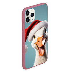 Чехол iPhone 11 Pro матовый Смеющийся гусь в новогодней шапке, цвет: 3D-малиновый — фото 2