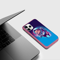 Чехол iPhone 11 Pro матовый Капибара бравый космонавт - нейросеть, цвет: 3D-малиновый — фото 2