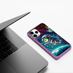 Чехол iPhone 11 Pro матовый Котик в космосе с лазерным пистолетом, цвет: 3D-фиолетовый — фото 2