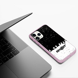 Чехол iPhone 11 Pro матовый Skillet rock music band, цвет: 3D-розовый — фото 2