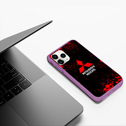 Чехол iPhone 11 Pro матовый Митсубиси - красные брызги, цвет: 3D-фиолетовый — фото 2