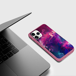 Чехол iPhone 11 Pro матовый Человек растворяющийся в фиолетовом дыму, цвет: 3D-малиновый — фото 2