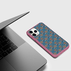Чехол iPhone 11 Pro матовый Цветочный узор в стиле бохо на синем, цвет: 3D-малиновый — фото 2