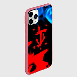 Чехол iPhone 11 Pro матовый Doom logo битва огней, цвет: 3D-малиновый — фото 2