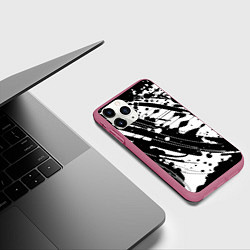 Чехол iPhone 11 Pro матовый Чёрно белая абстракция - кляксы, цвет: 3D-малиновый — фото 2