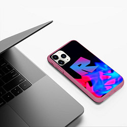 Чехол iPhone 11 Pro матовый Roblox neon flame, цвет: 3D-малиновый — фото 2