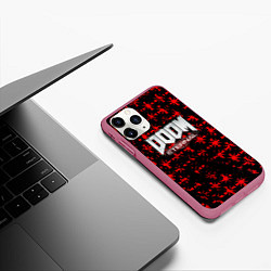 Чехол iPhone 11 Pro матовый Doom x Farcry, цвет: 3D-малиновый — фото 2