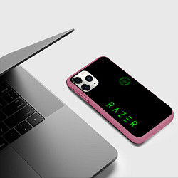 Чехол iPhone 11 Pro матовый Razer brend game, цвет: 3D-малиновый — фото 2