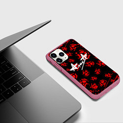Чехол iPhone 11 Pro матовый Алиса рок паттерн анархия, цвет: 3D-малиновый — фото 2